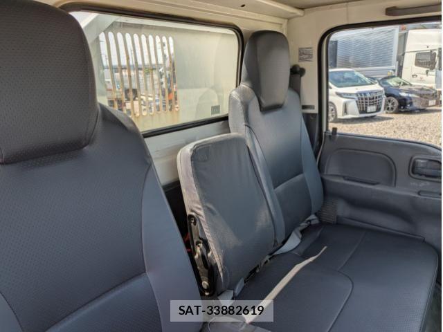 Isuzu ELF TRUCK 2019-07 7961409-6