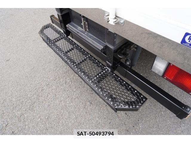 Isuzu ELF TRUCK 2020-05 7961429-24