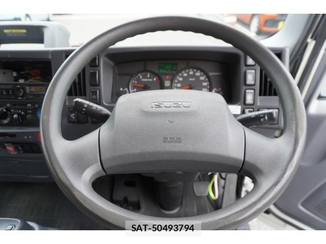 Isuzu ELF TRUCK 2020-05 7961429-27