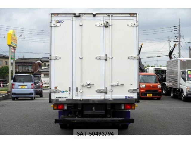 Isuzu ELF TRUCK 2020-05 7961429-3