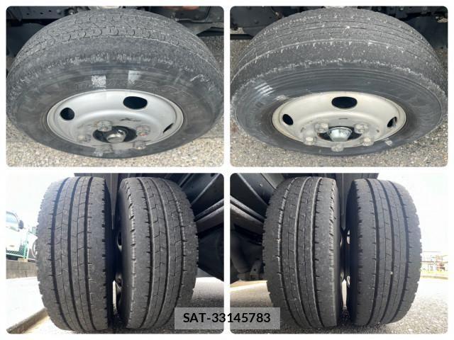 Isuzu ELF TRUCK 2010-06 7961413-25