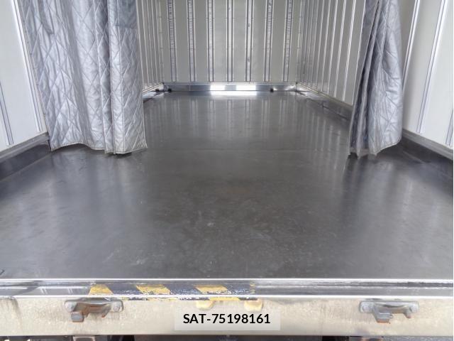 Isuzu ELF TRUCK 2021-05 7961441-8