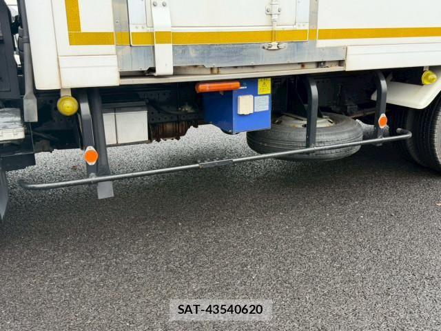 Isuzu ELF TRUCK 2019-03 7961374-22