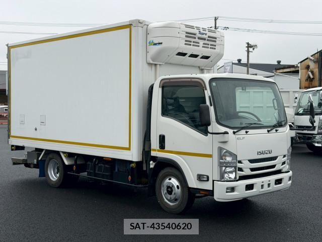 Isuzu ELF TRUCK 2019-03 7961374-2