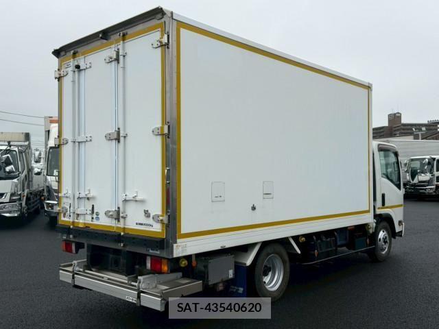 Isuzu ELF TRUCK 2019-03 7961374-3