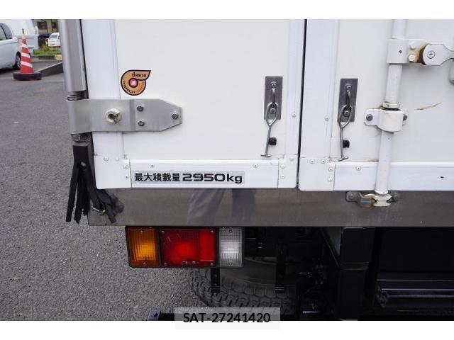 Isuzu ELF TRUCK 2021-05 7961430-24