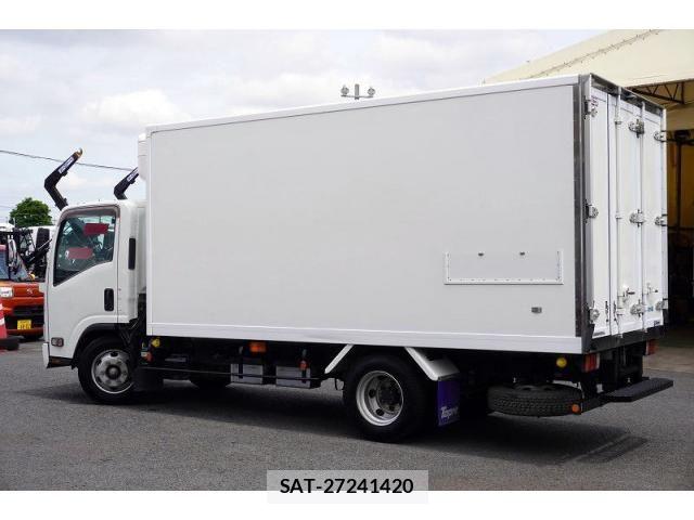 Isuzu ELF TRUCK 2021-05 7961430-6