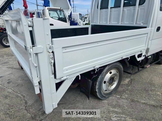 Isuzu ELF TRUCK 2006-04 7961465-9