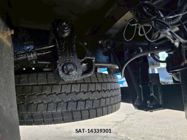 Isuzu ELF TRUCK 2006-04 7961465-21