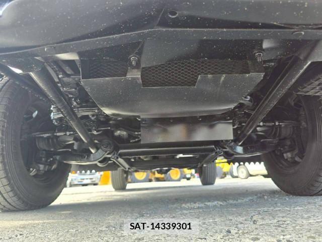 Isuzu ELF TRUCK 2006-04 7961465-24