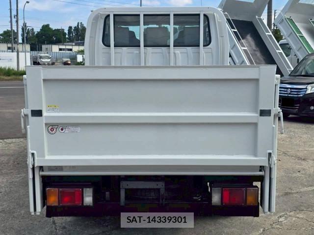 Isuzu ELF TRUCK 2006-04 7961465-6
