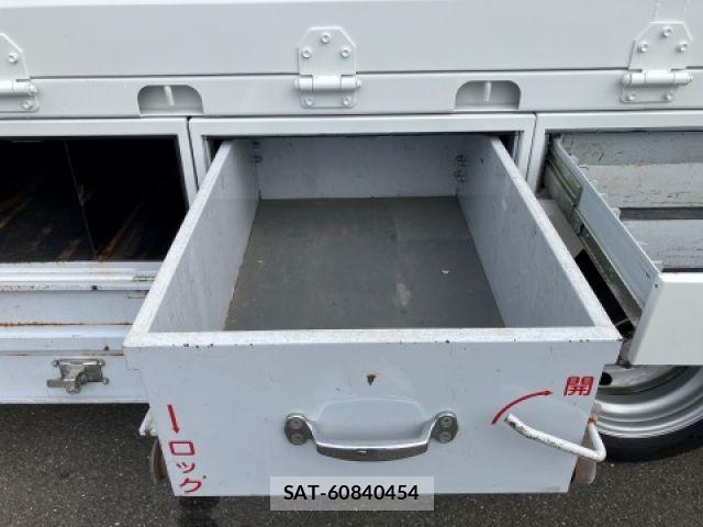 Isuzu ELF TRUCK 2007-07 7961468-15