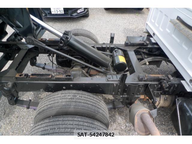 Isuzu ELF TRUCK 2014-07 7961426-12
