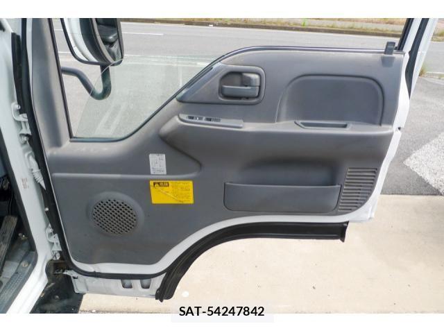 Isuzu ELF TRUCK 2014-07 7961426-15