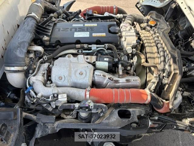 Isuzu ELF TRUCK 2021-06 7961391-23
