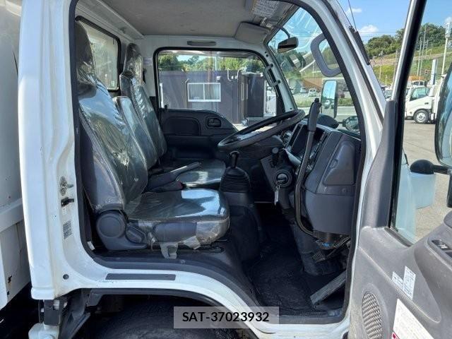 Isuzu ELF TRUCK 2021-06 7961391-27