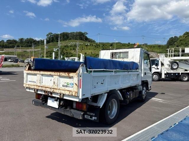 Isuzu ELF TRUCK 2021-06 7961391-3