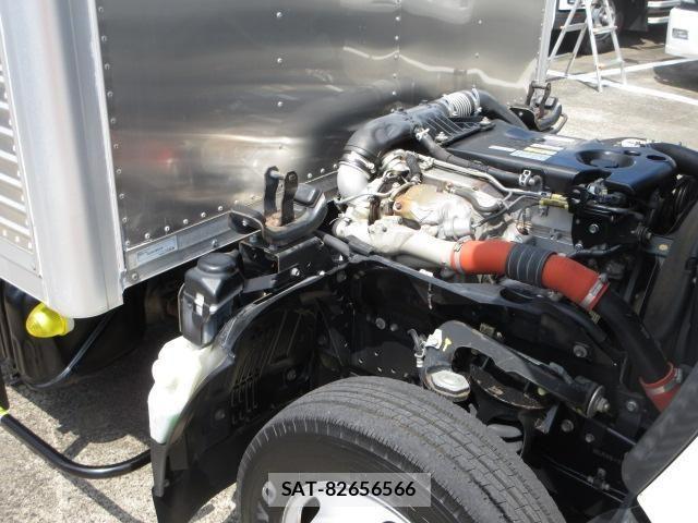 Isuzu ELF TRUCK 2018-03 7979137-15