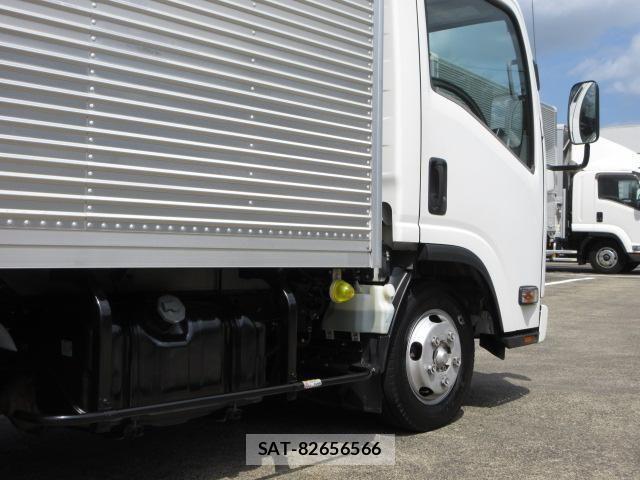 Isuzu ELF TRUCK 2018-03 7979137-16