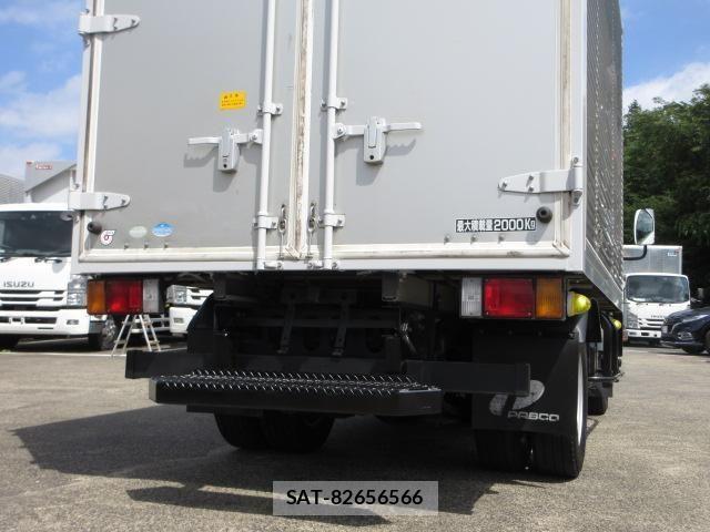 Isuzu ELF TRUCK 2018-03 7979137-21