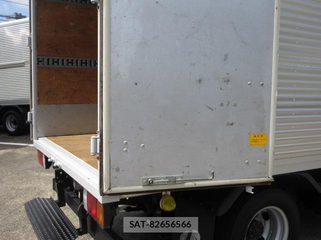 Isuzu ELF TRUCK 2018-03 7979137-28