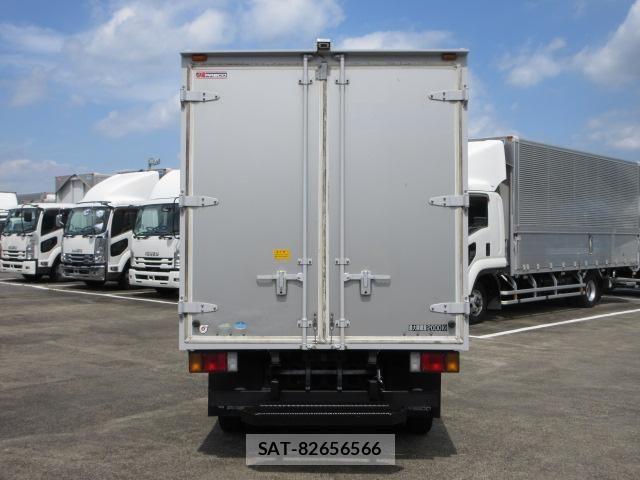 Isuzu ELF TRUCK 2018-03 7979137-5