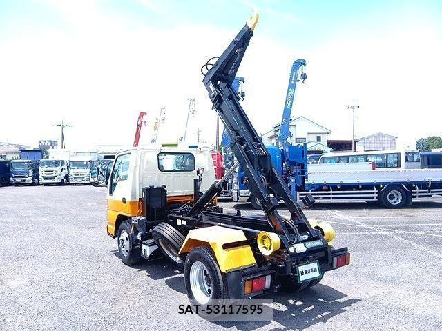 Isuzu ELF TRUCK 2007-03 7979140-7
