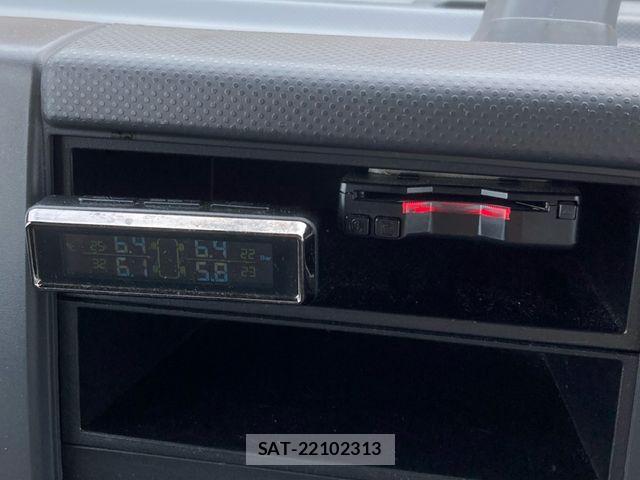 Isuzu ELF TRUCK 2019-02 7979138-6