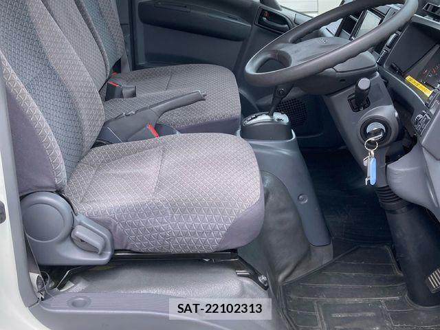 Isuzu ELF TRUCK 2019-02 7979138-8
