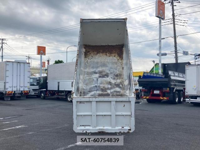 Isuzu ELF TRUCK 2005-03 7979143-9