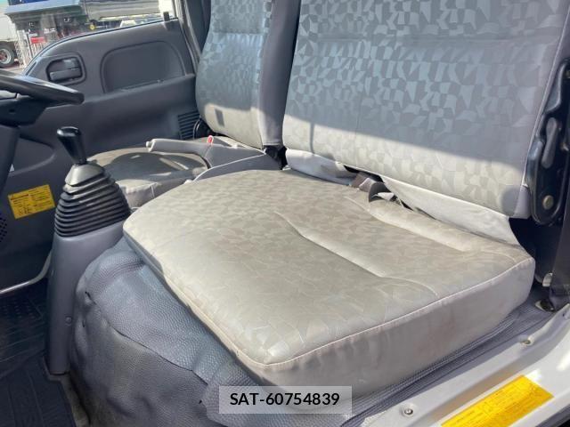 Isuzu ELF TRUCK 2005-03 7979143-20