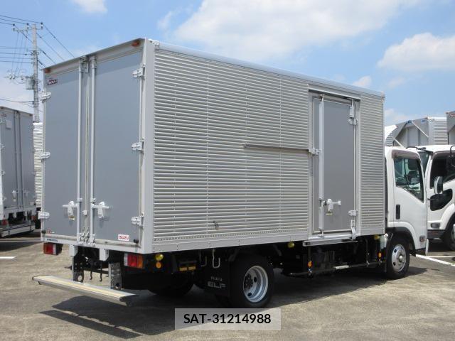 Isuzu ELF TRUCK 2018-03 7979132-2
