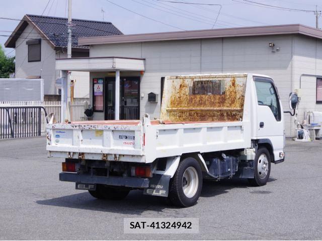 Isuzu ELF TRUCK 2016-10 7979139-3