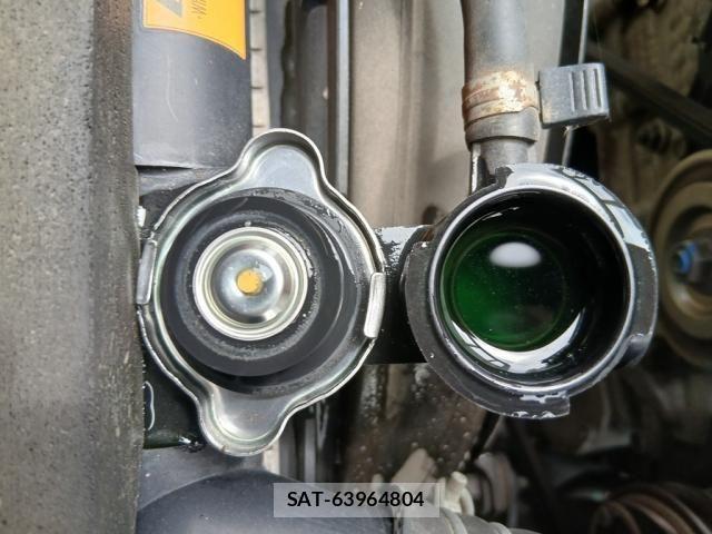 Isuzu ELF TRUCK 2011-01 7979142-9