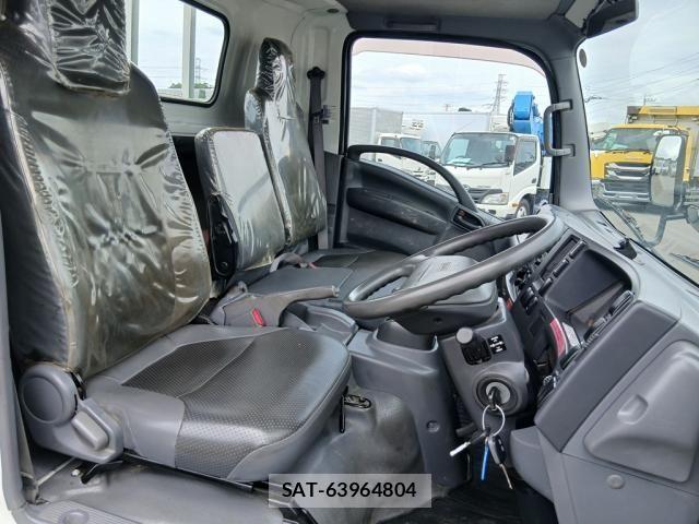 Isuzu ELF TRUCK 2011-01 7979142-17