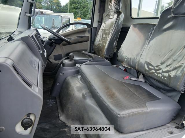 Isuzu ELF TRUCK 2011-01 7979142-18
