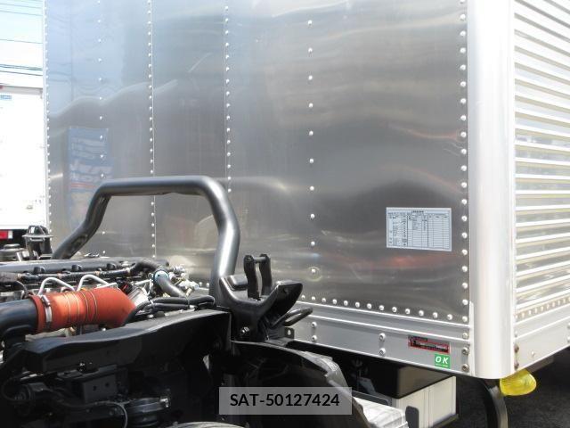 Isuzu ELF TRUCK 2020-02 7979129-13