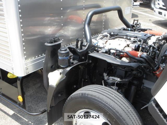 Isuzu ELF TRUCK 2020-02 7979129-16