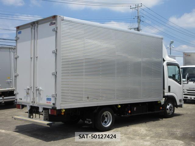 Isuzu ELF TRUCK 2020-02 7979129-2