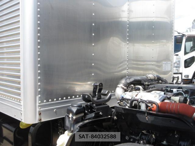 Isuzu ELF TRUCK 2020-03 7979130-14