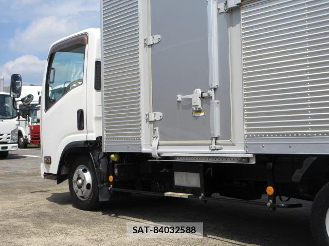 Isuzu ELF TRUCK 2020-03 7979130-18
