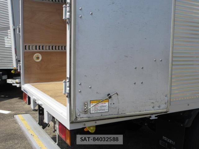 Isuzu ELF TRUCK 2020-03 7979130-29