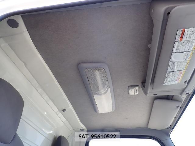 Isuzu ELF TRUCK 2013-12 7979136-12