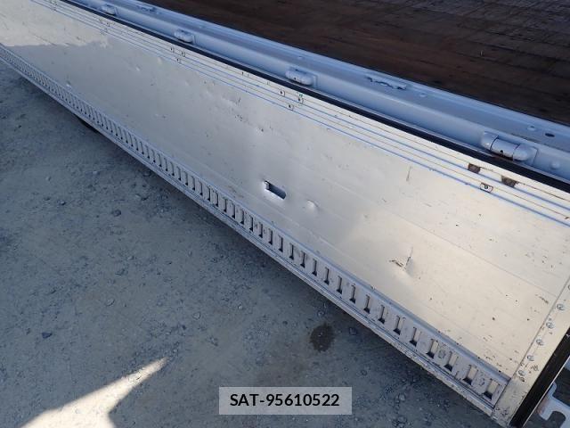 Isuzu ELF TRUCK 2013-12 7979136-24