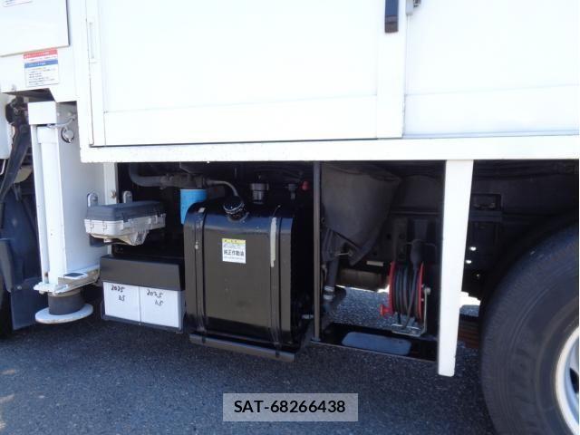 Isuzu ELF TRUCK 2020-06 7979133-18