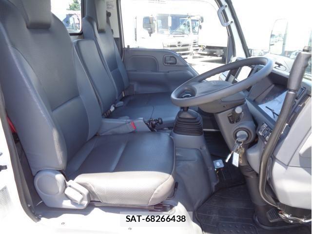 Isuzu ELF TRUCK 2020-06 7979133-23