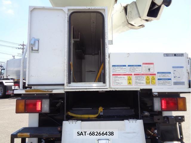 Isuzu ELF TRUCK 2020-06 7979133-5