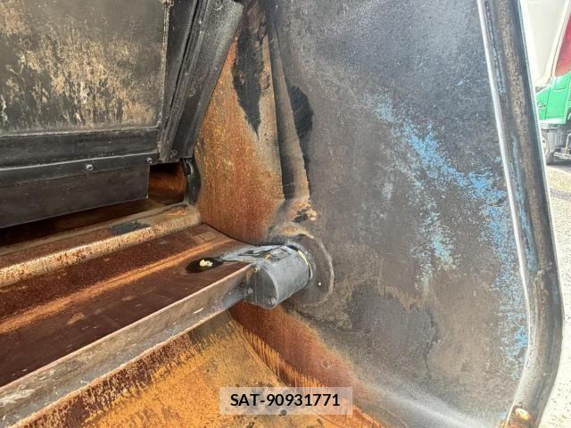 Isuzu ELF TRUCK 2013-11 7979135-15