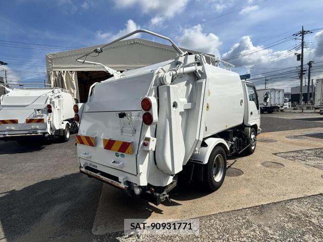 Isuzu ELF TRUCK 2013-11 7979135-4
