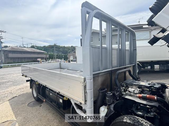 Isuzu ELF TRUCK 2012-09 8035377-14
